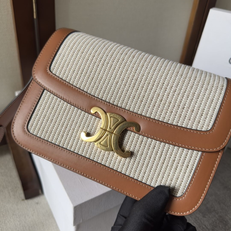 Ce1i*e triomphe bags